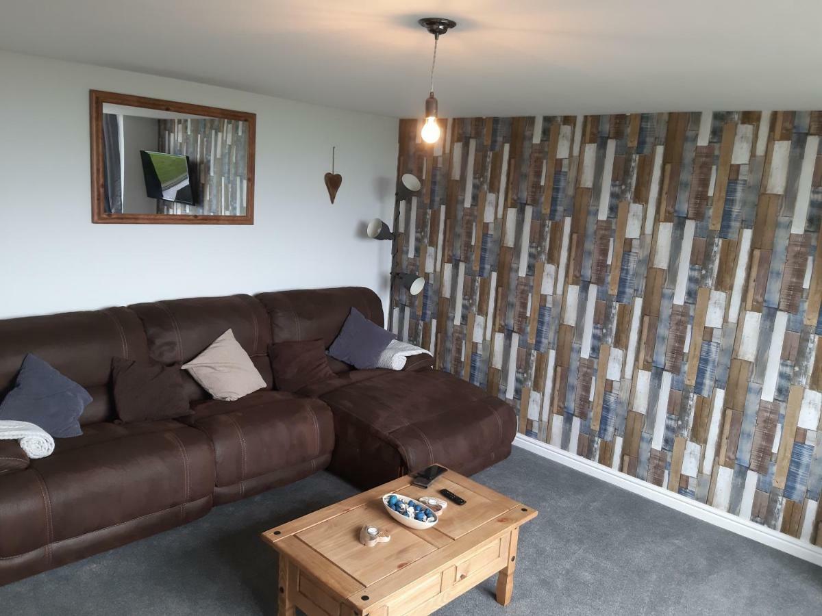 Sunny Lynn Holiday home Oldham